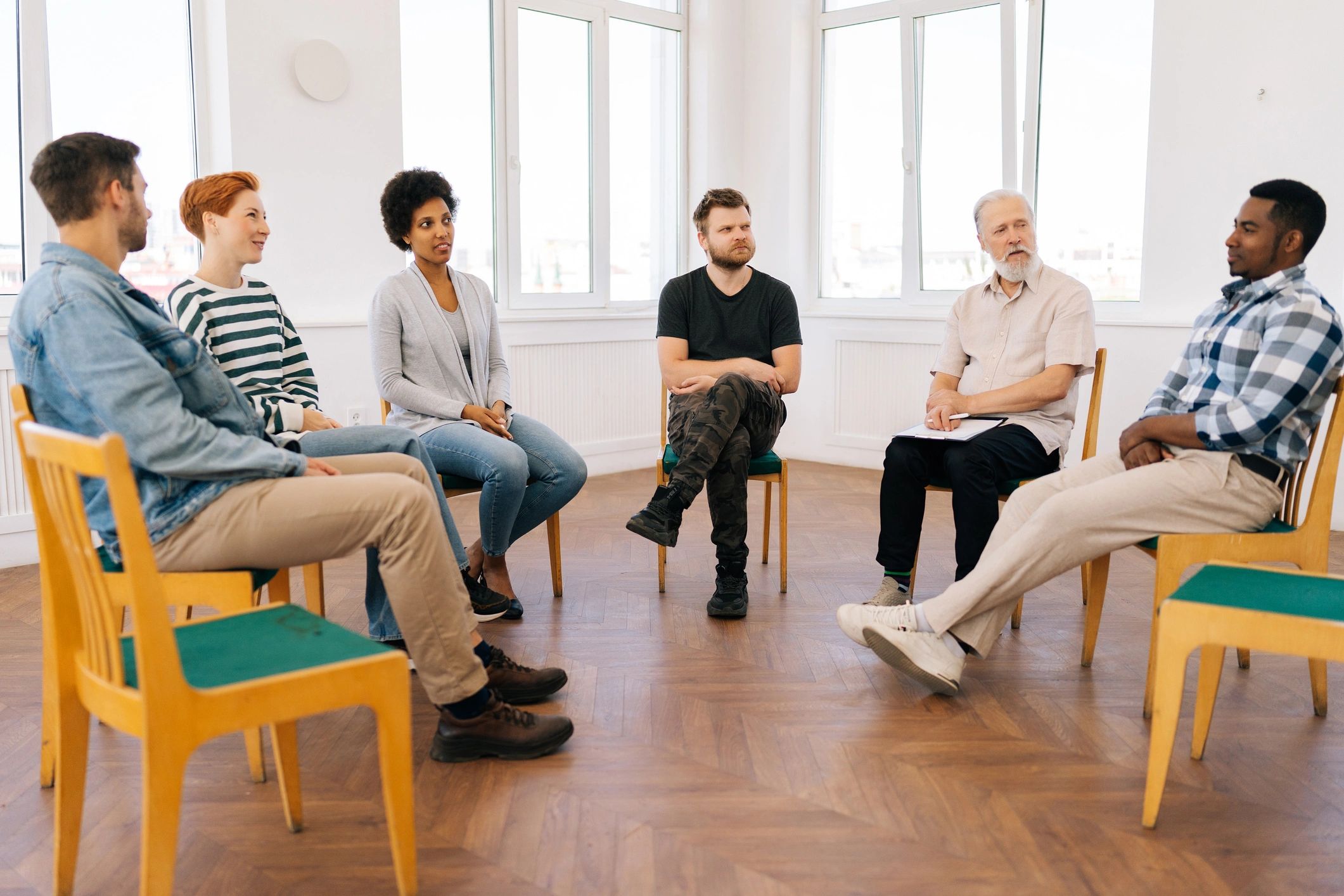 Support group session representing communication and collaborative resolution